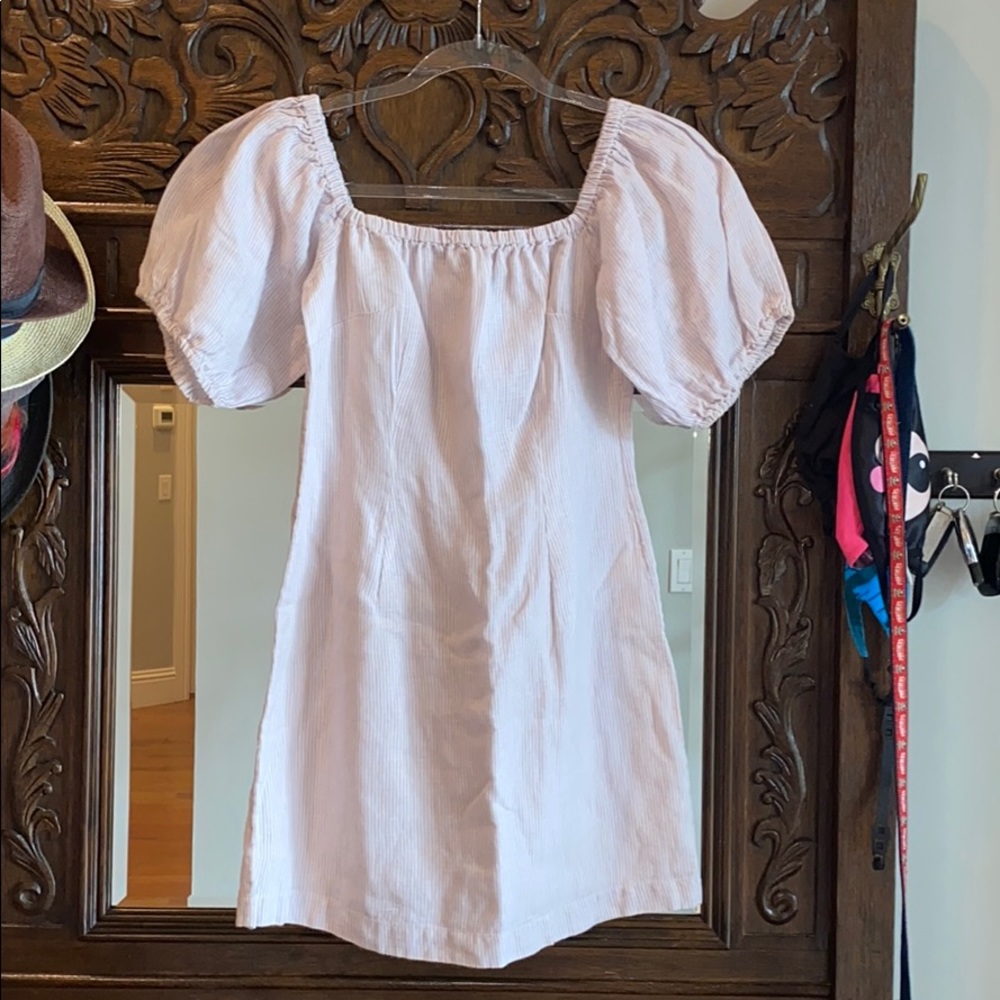 winston white puff sleeve dress